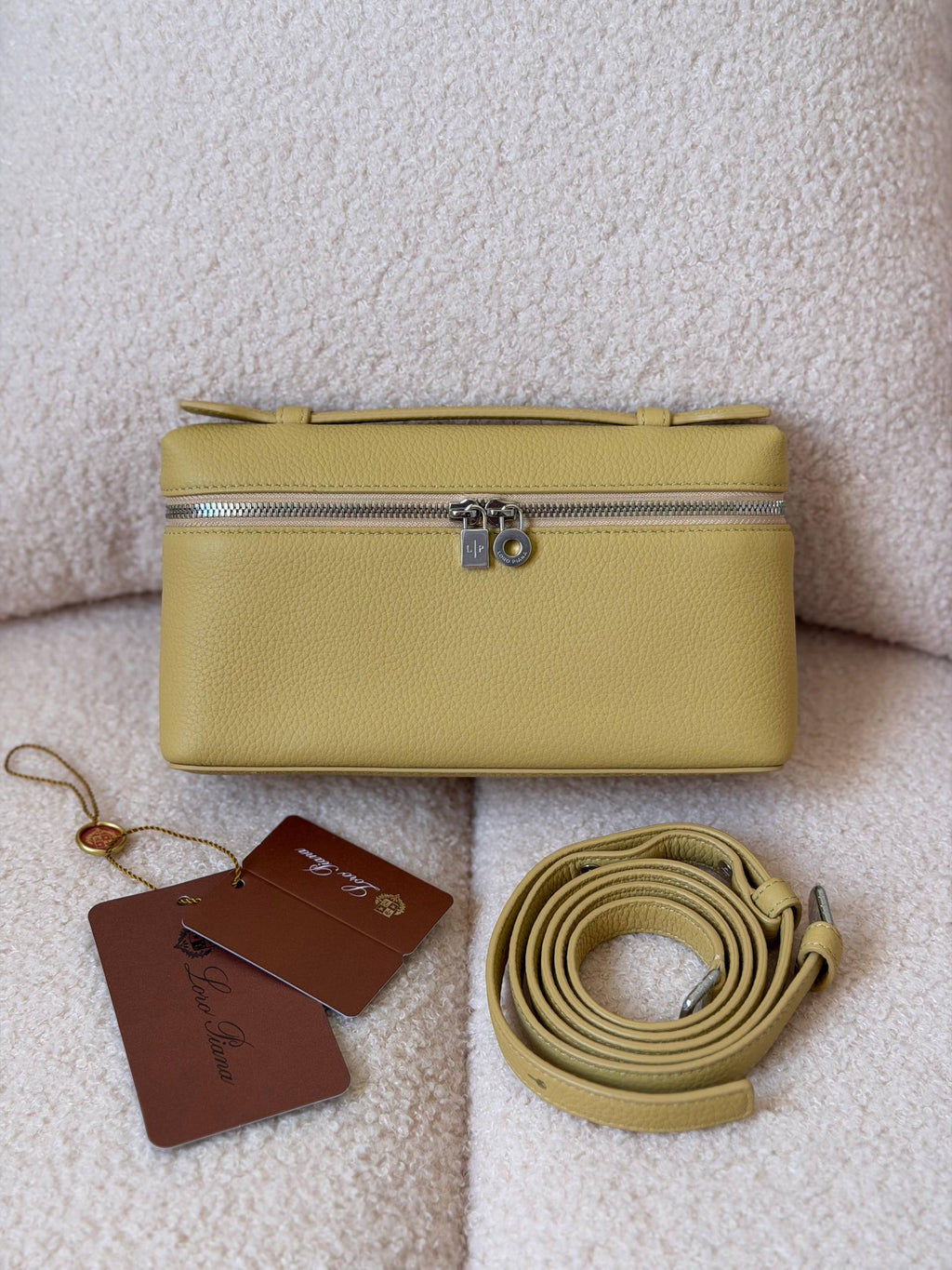 Loro piana L19 Calfskin