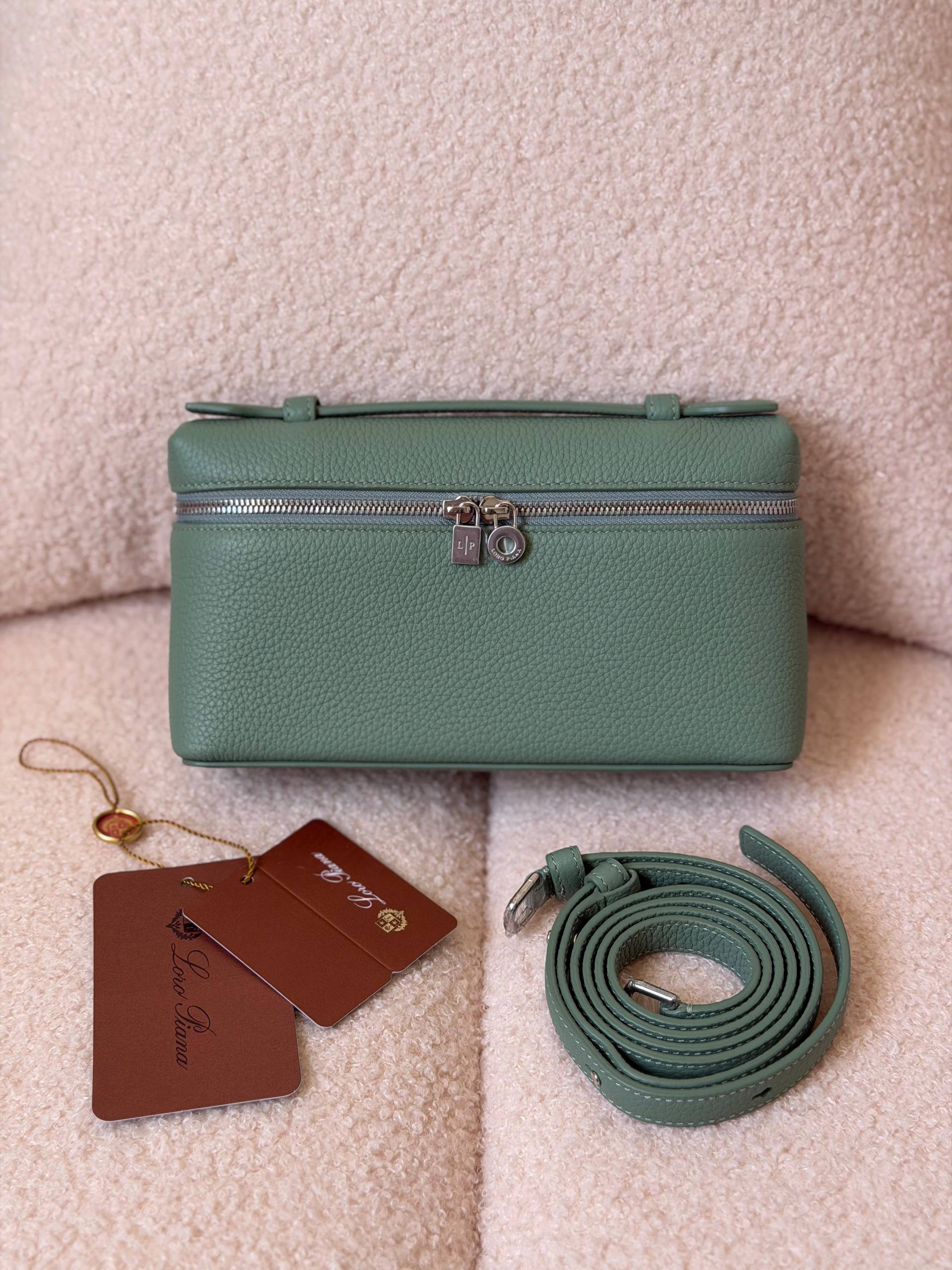 Loro piana L19 Calfskin