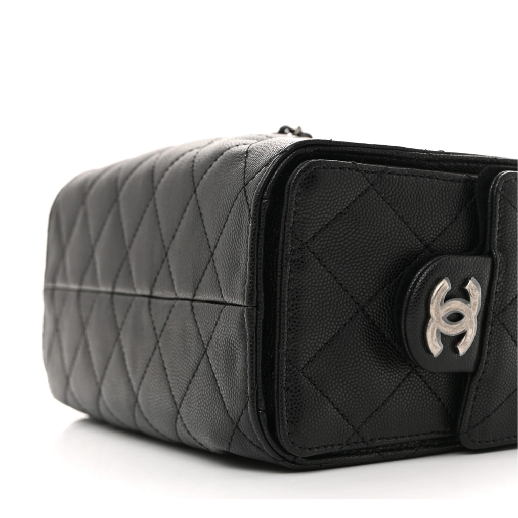 Chanel 25 Medium Handbag