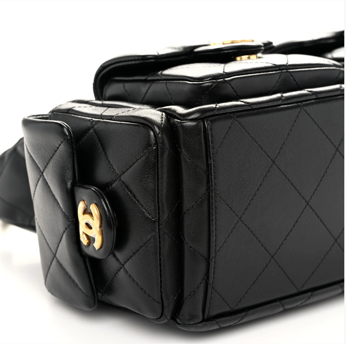 Chanel Shiny Lambskin Quilted Trendy Pockets Hobo Black